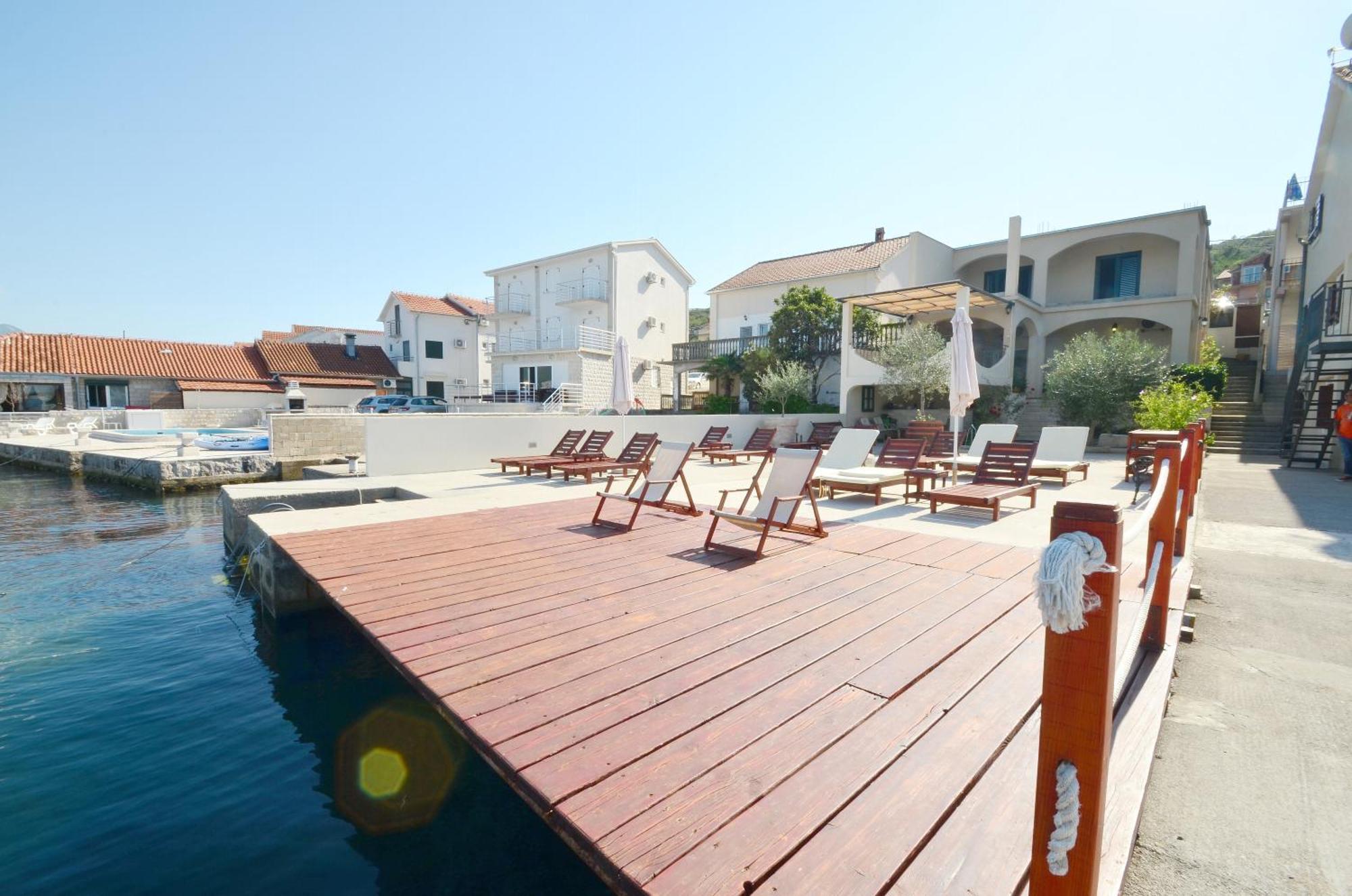 Dubravcevic Residence Tivat Exterior photo