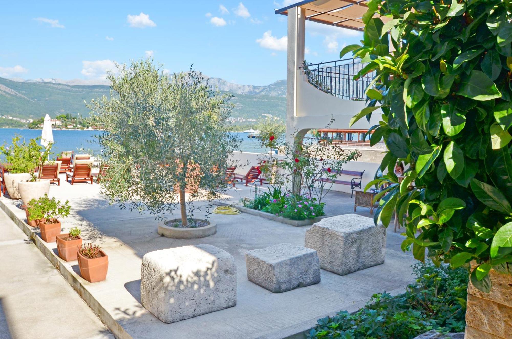 Dubravcevic Residence Tivat Exterior photo